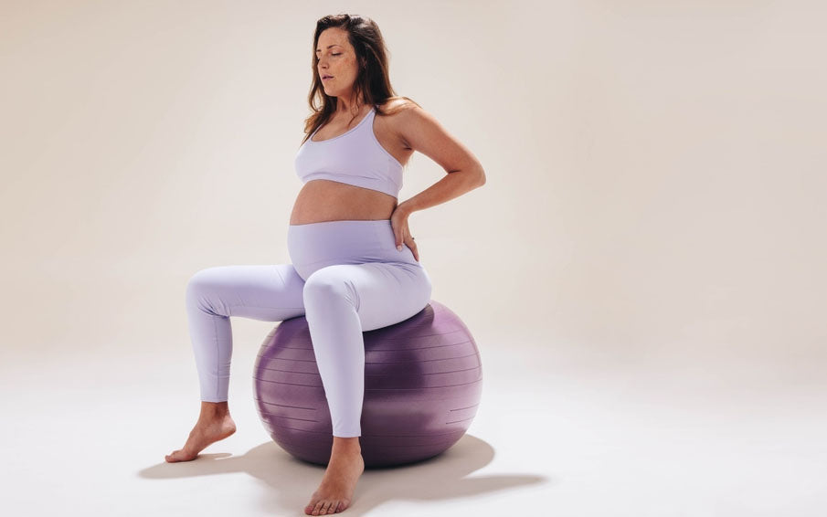 The Benefits of Using a Yoga Ball During Pregnancy